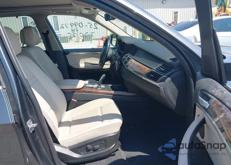 2013 BMW X5 xDrive35I/xDrive35I Premium/xDrive35I Sport Activity from USA, damaged, VIN 5UXZV4C52D0E06294